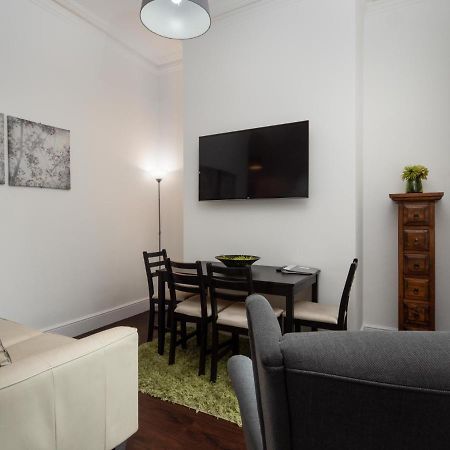 Apex Living Ne - Beachville House 4 Beds Free Parking サンダーランド エクステリア 写真