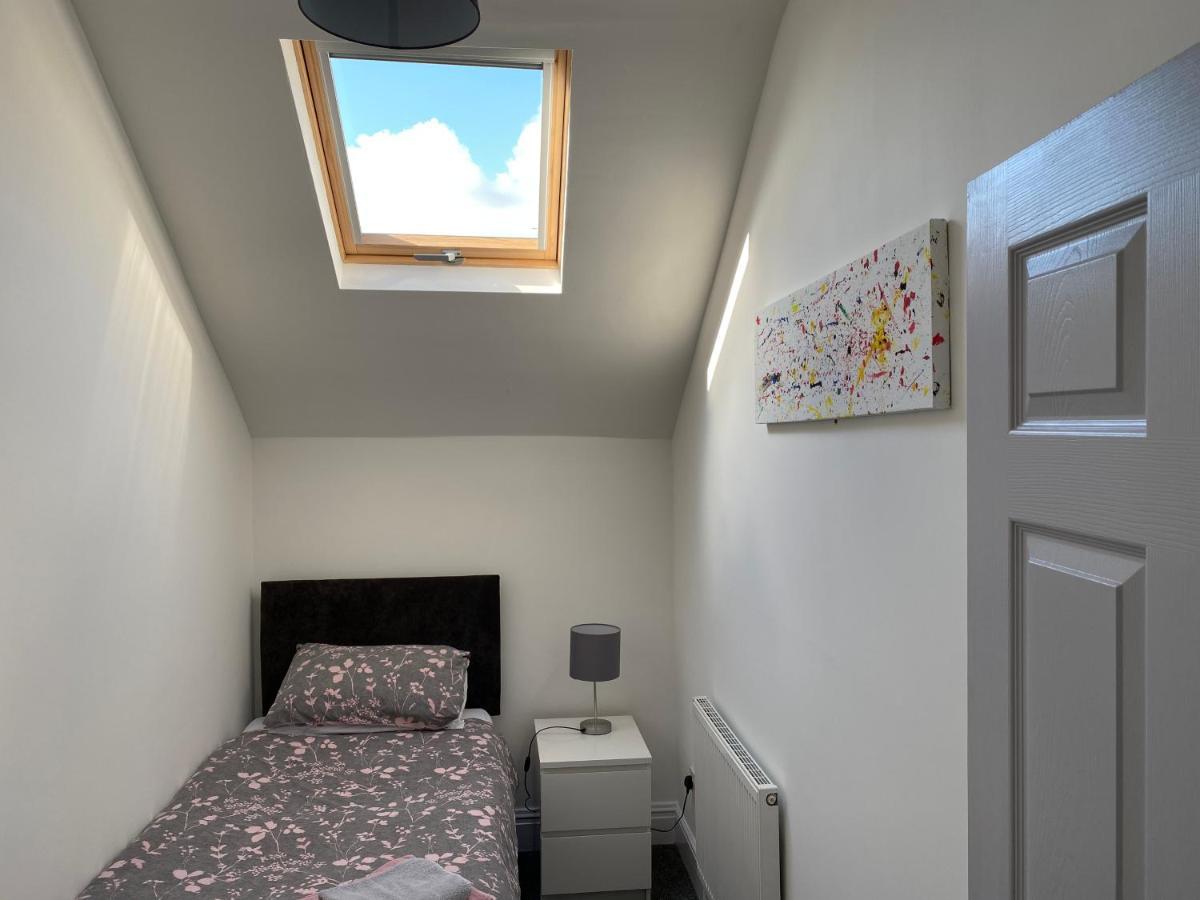 Apex Living Ne - Beachville House 4 Beds Free Parking サンダーランド エクステリア 写真