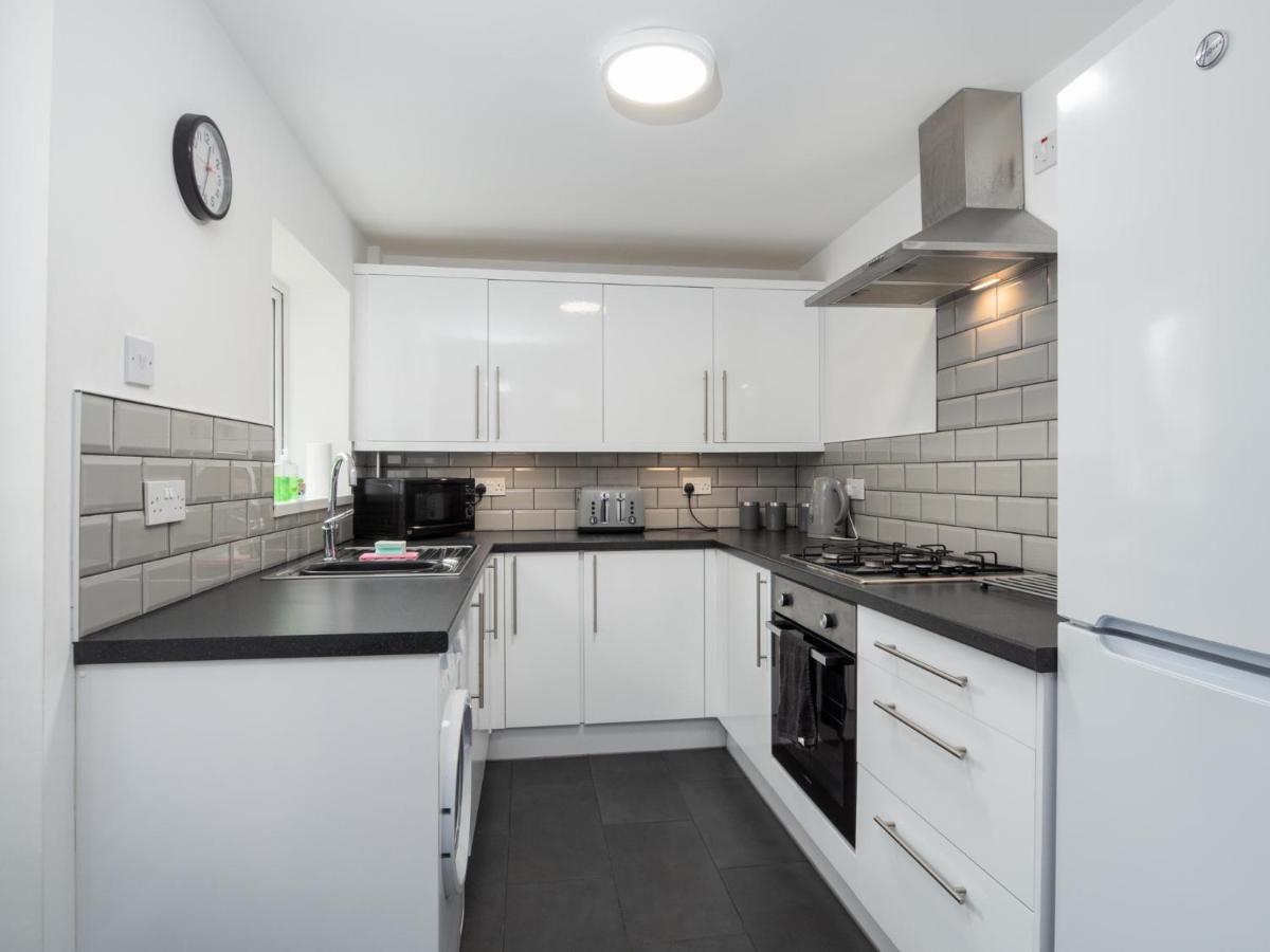 Apex Living Ne - Beachville House 4 Beds Free Parking サンダーランド エクステリア 写真