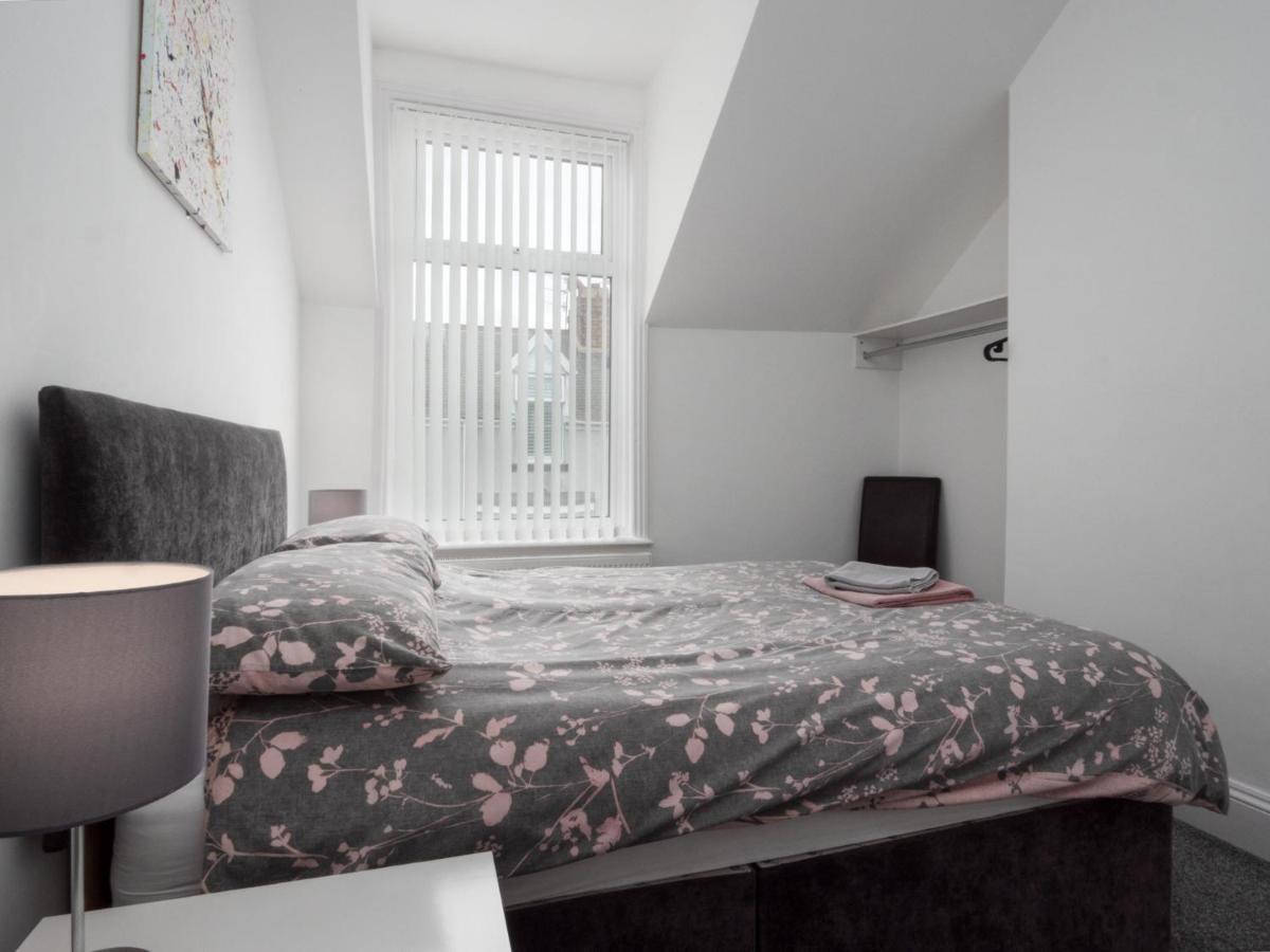 Apex Living Ne - Beachville House 4 Beds Free Parking サンダーランド エクステリア 写真