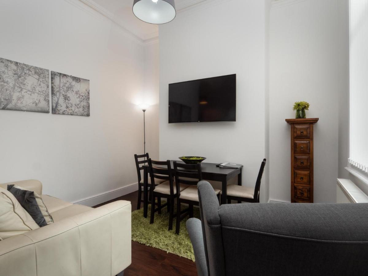 Apex Living Ne - Beachville House 4 Beds Free Parking サンダーランド エクステリア 写真