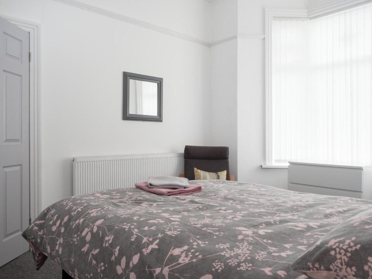 Apex Living Ne - Beachville House 4 Beds Free Parking サンダーランド エクステリア 写真