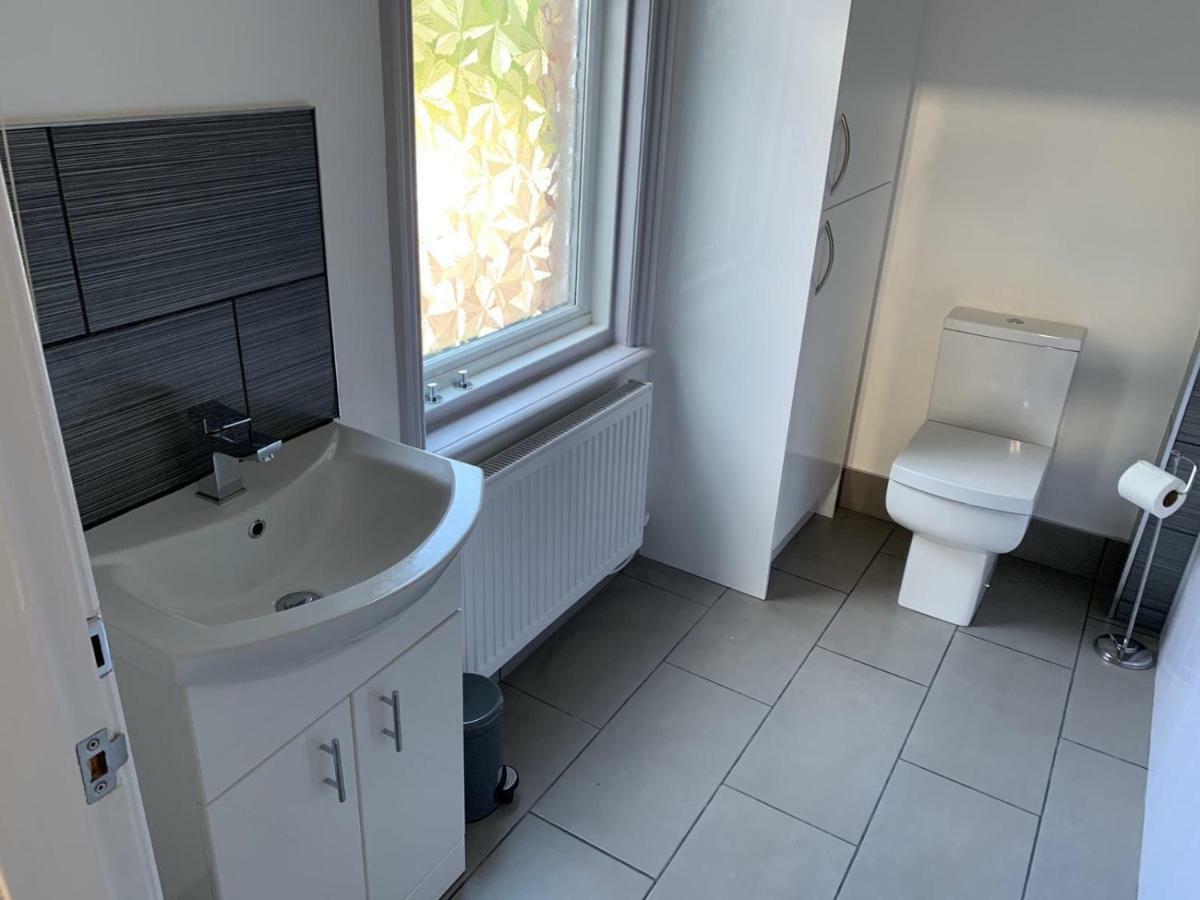 Apex Living Ne - Beachville House 4 Beds Free Parking サンダーランド エクステリア 写真
